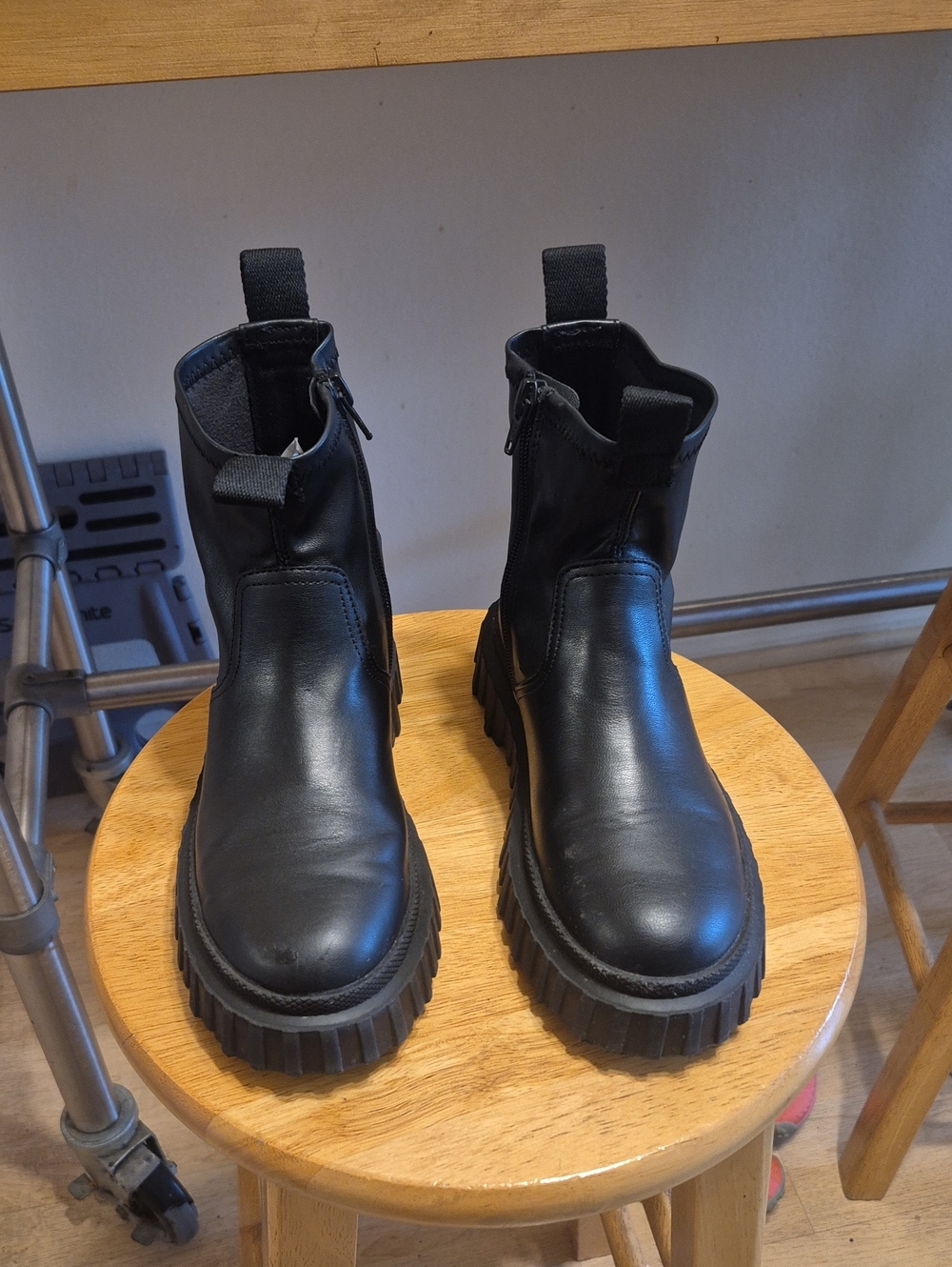 Zara Black Chuncky Platform Boots Zipper Closure